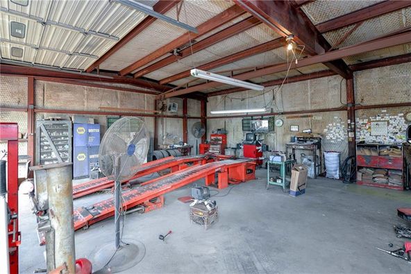 410 W Madison St, Waxahachie, TX 75165
